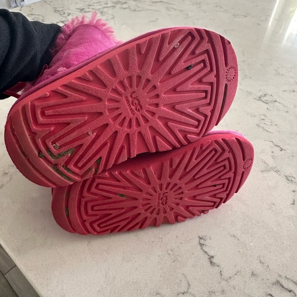 Ugg bailey bow boots - Picture 6 of 7